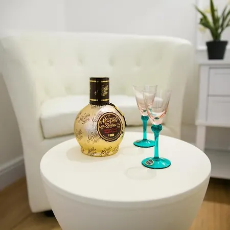 Viale Italia Boutique Couette-café Sassari